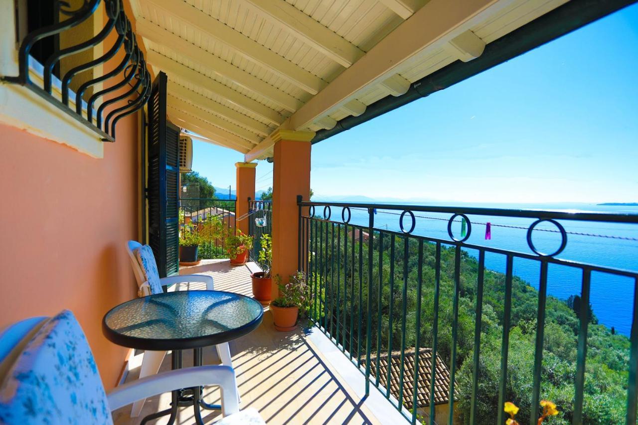 Seaview Calypso Villa Nisaki  Eksteriør bilde